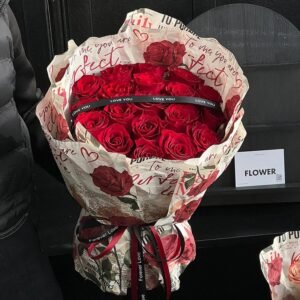 Vintage Red Roses Wrapping Paper