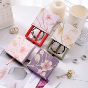 Flowery Retro Jewelry Gift Box