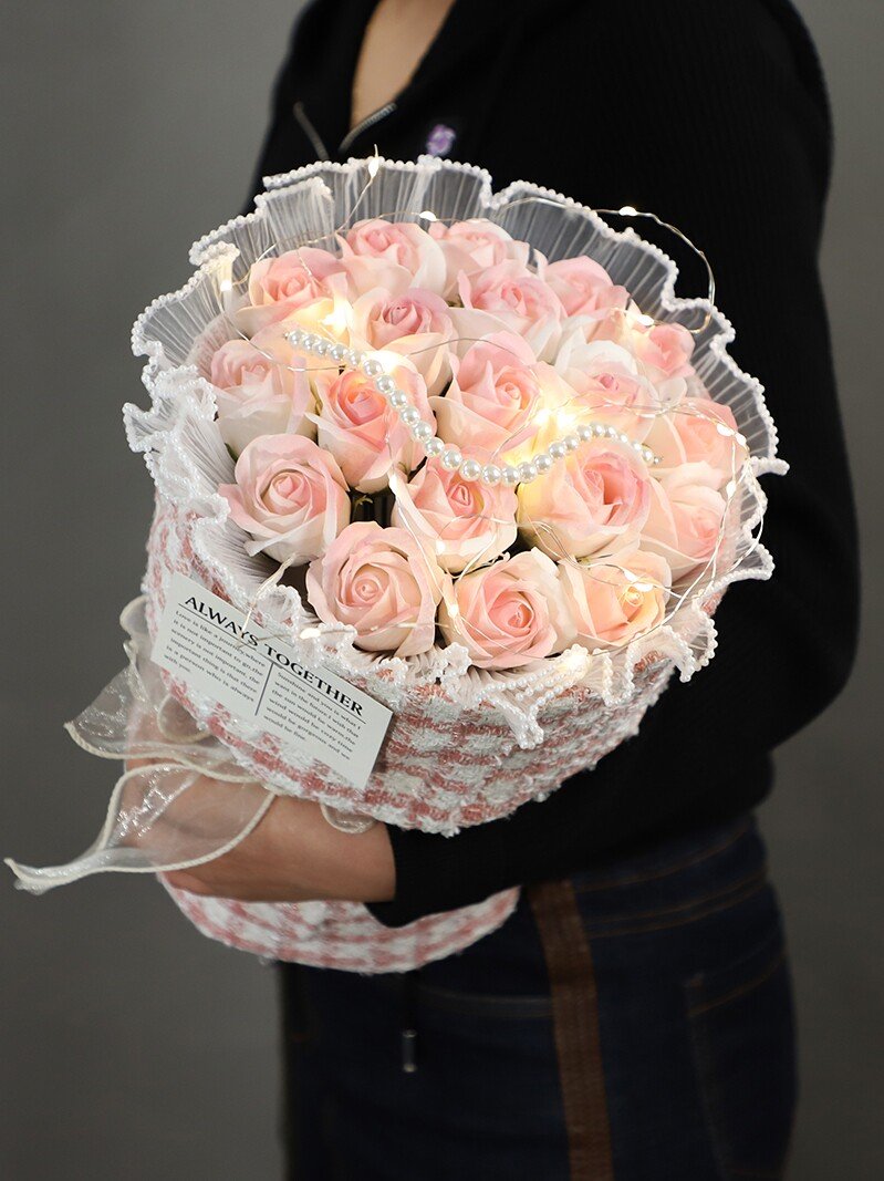 Preservative Rose Soap Bouquet - Image 3
