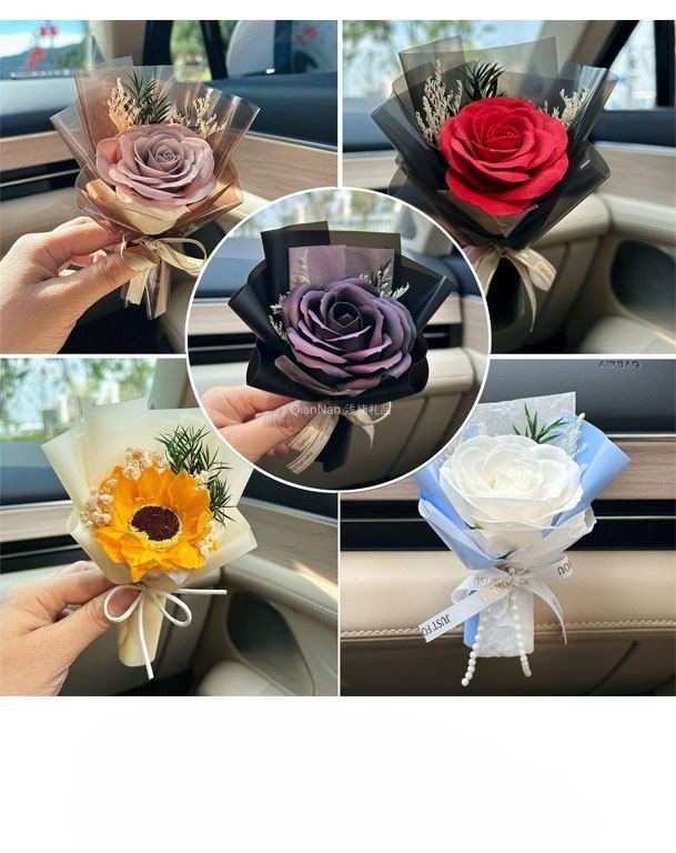 Romantic Mini Pocket Flower Bouquet