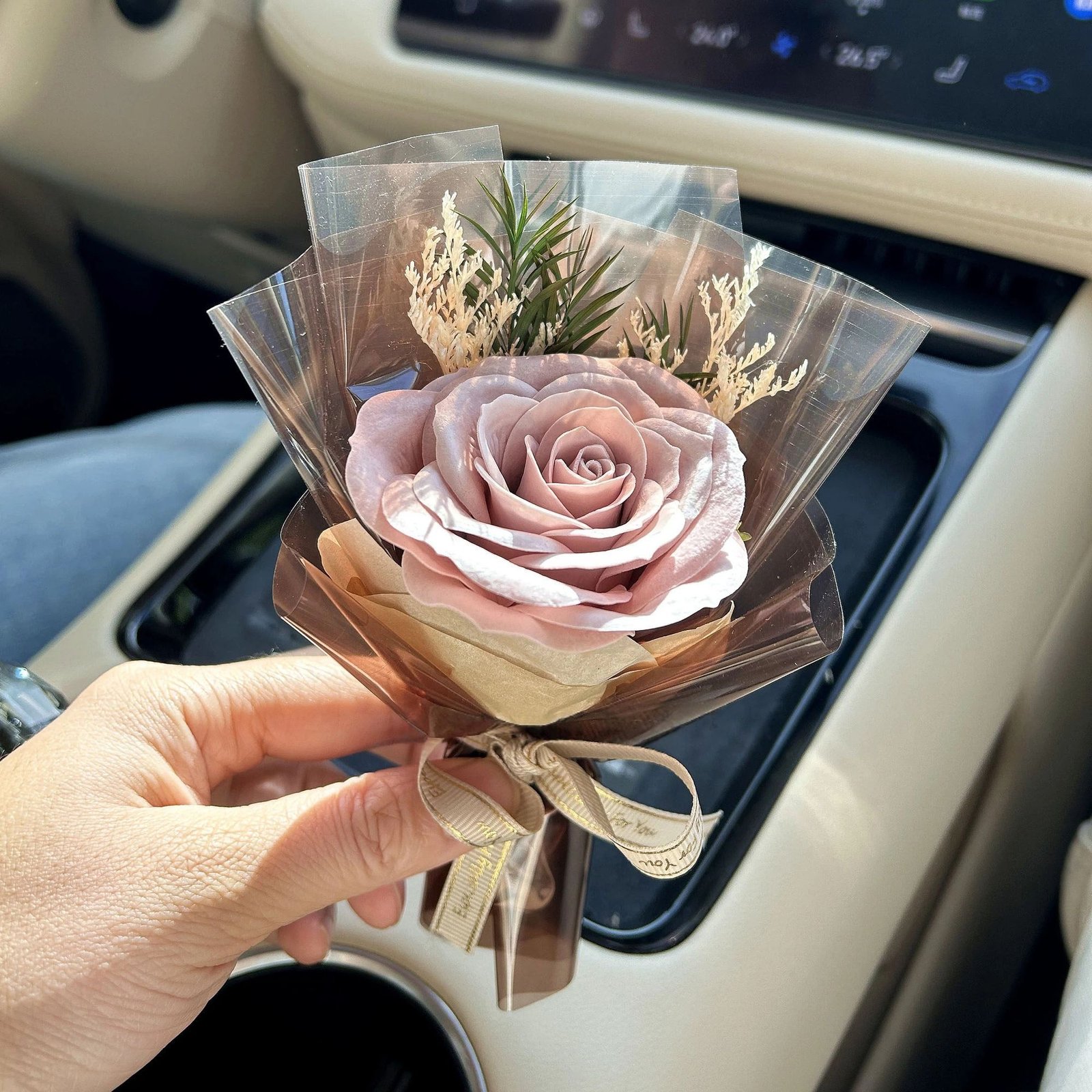 Romantic Mini Pocket Flower Bouquet - Image 2