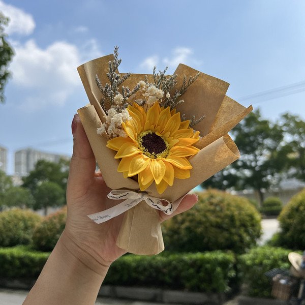 Souvenir Mini Dried Flower Bouquet - Image 2