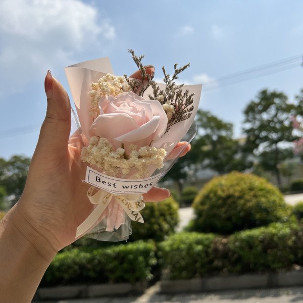 Souvenir Mini Dried Flower Bouquet - Image 4