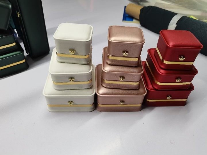 PU Leather Earring Box