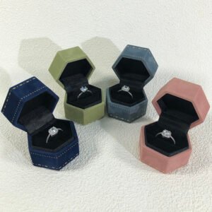 Diamond Cut Ring Box