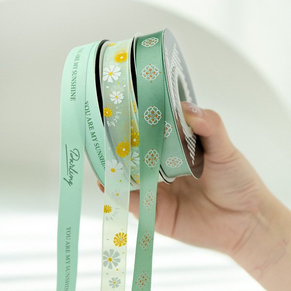 Forest-Style Green Ribbon