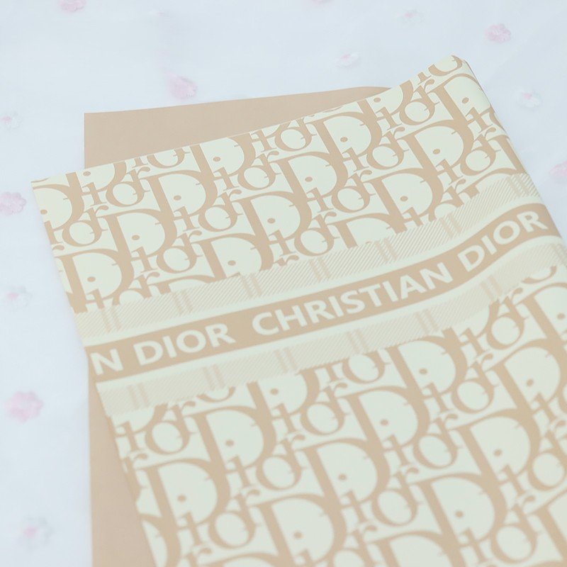 Special Eddition Christian Dior Wrapping Paper - Image 8